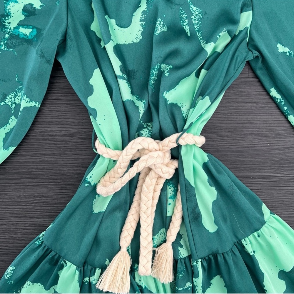 Alexis tie die green dress - Picture 6 of 7